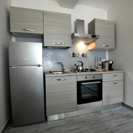 Casa de Férias Pleasant Farmhouse In Asti Italy With Private Pool *