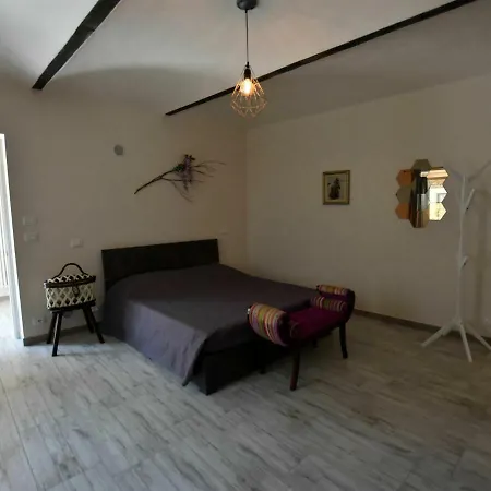 Pleasant Farmhouse In Asti Italy With Private Pool Casa de Férias